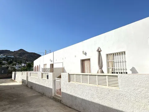 Casa independiente en calle Barlovento, 16